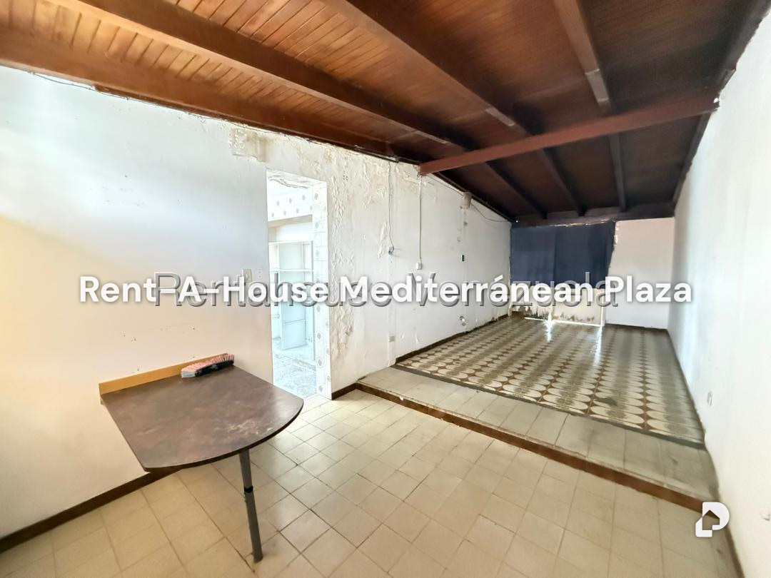 Local comercial en Santa Cecilia, Valencia – 34