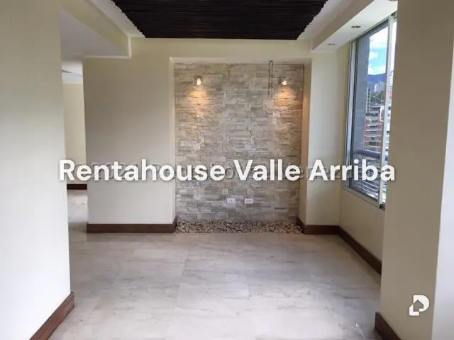 Apartamento en La Florida, Caracas – 10