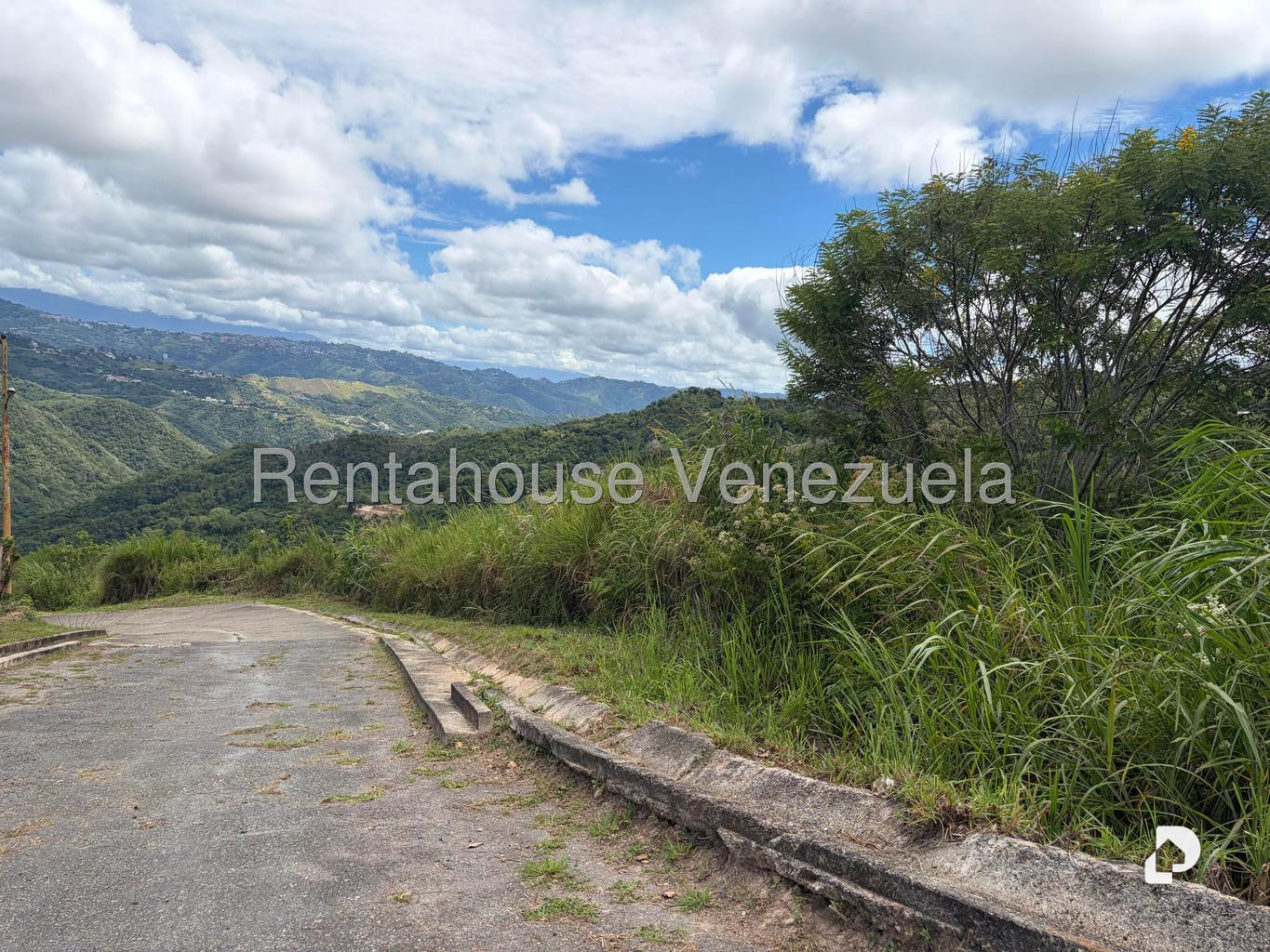 Terreno en Sabaneta, Caracas – 2
