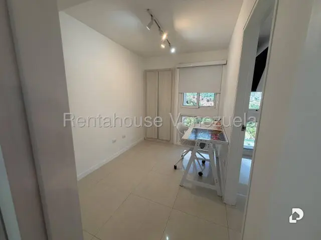 Apartamento en Santa Fe Sur, Caracas – 8
