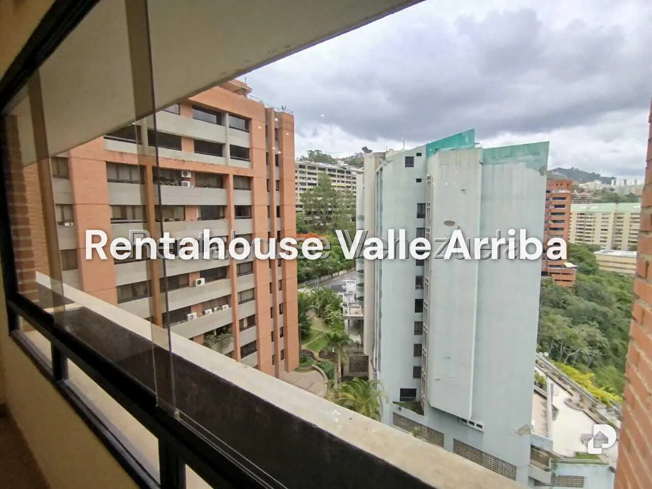 Apartamento en Las Esmeraldas, Caracas