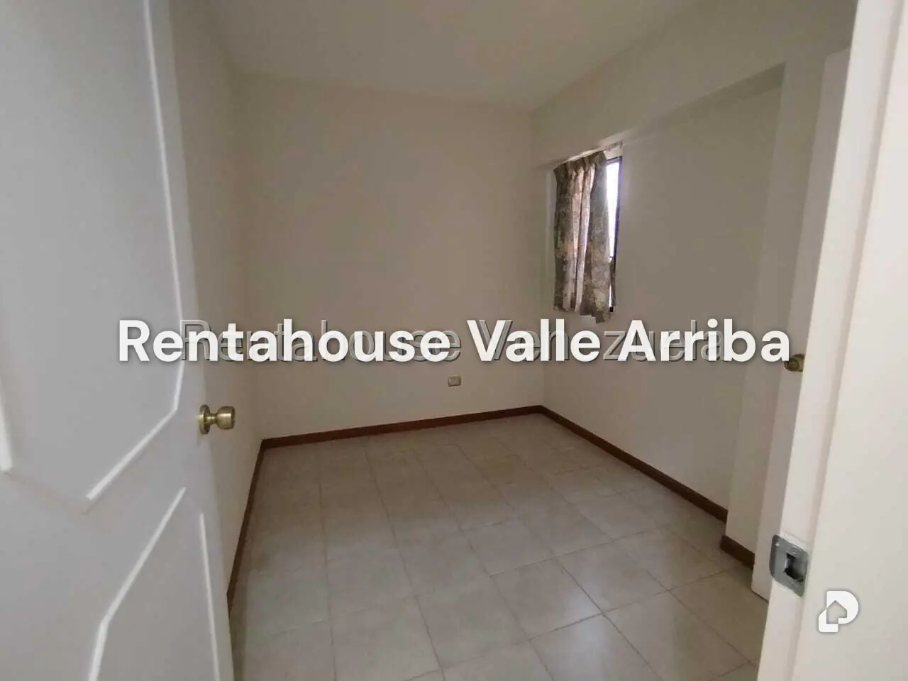 Apartamento en Las Esmeraldas, Caracas