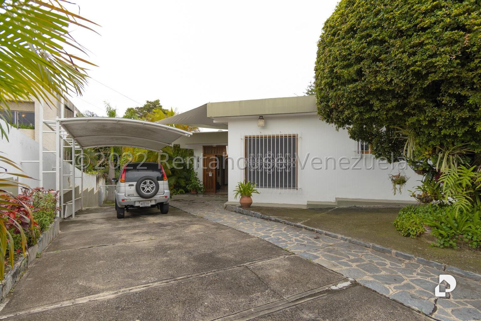 Casa en Cumbres de Curumo, Caracas – 25