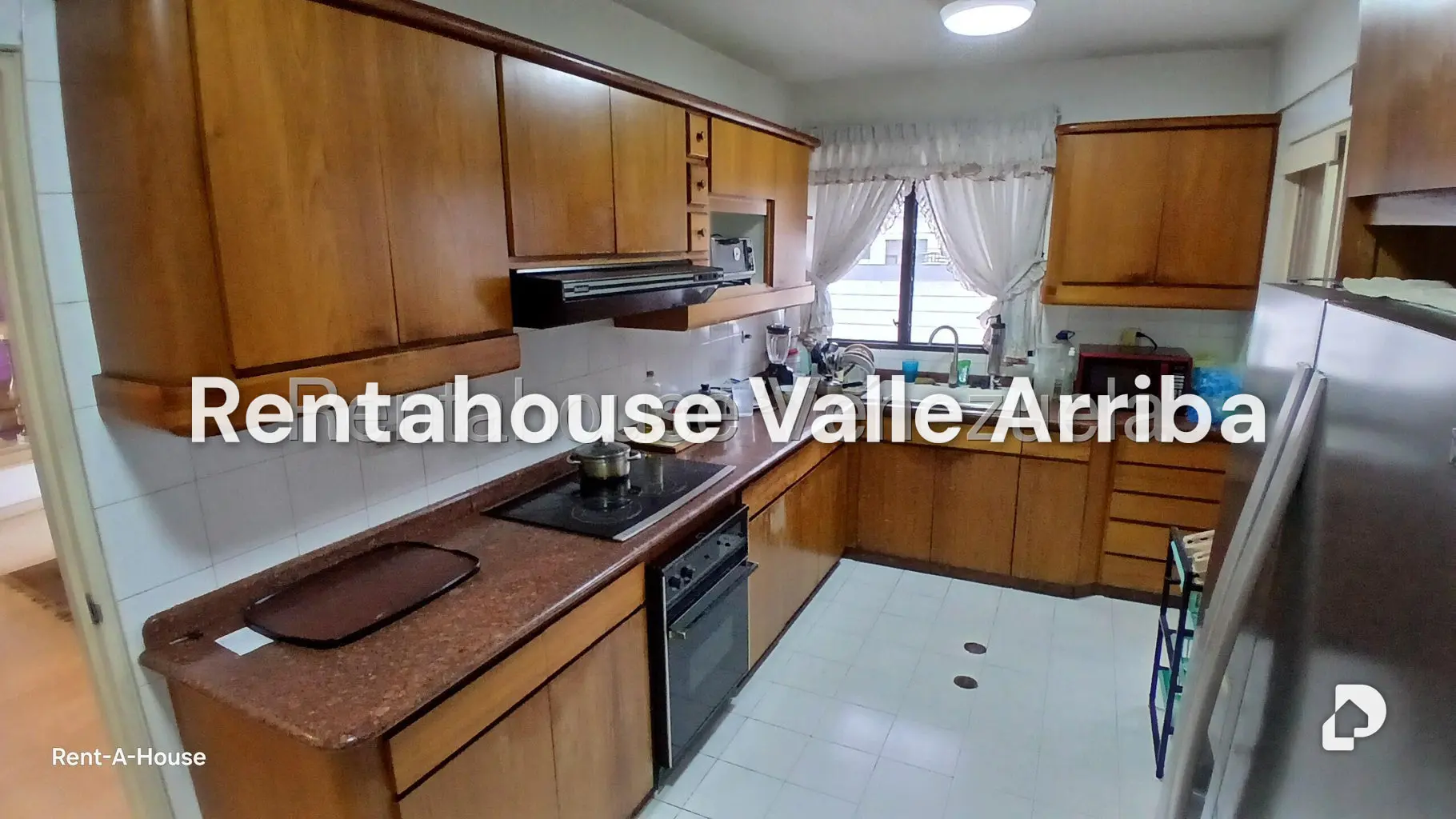Apartamento en La Florida, Caracas – 18