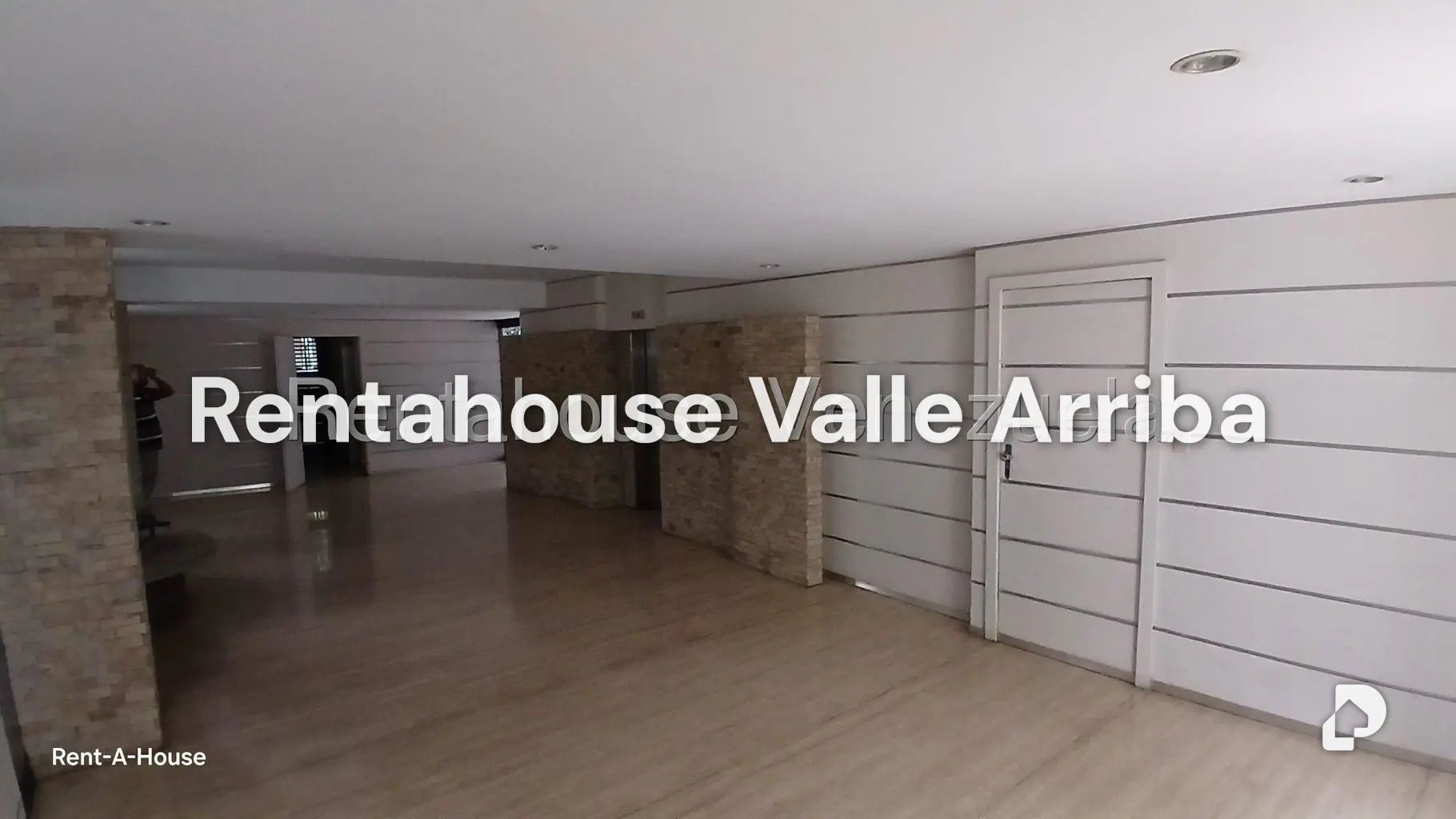 Apartamento en La Florida, Caracas – 13