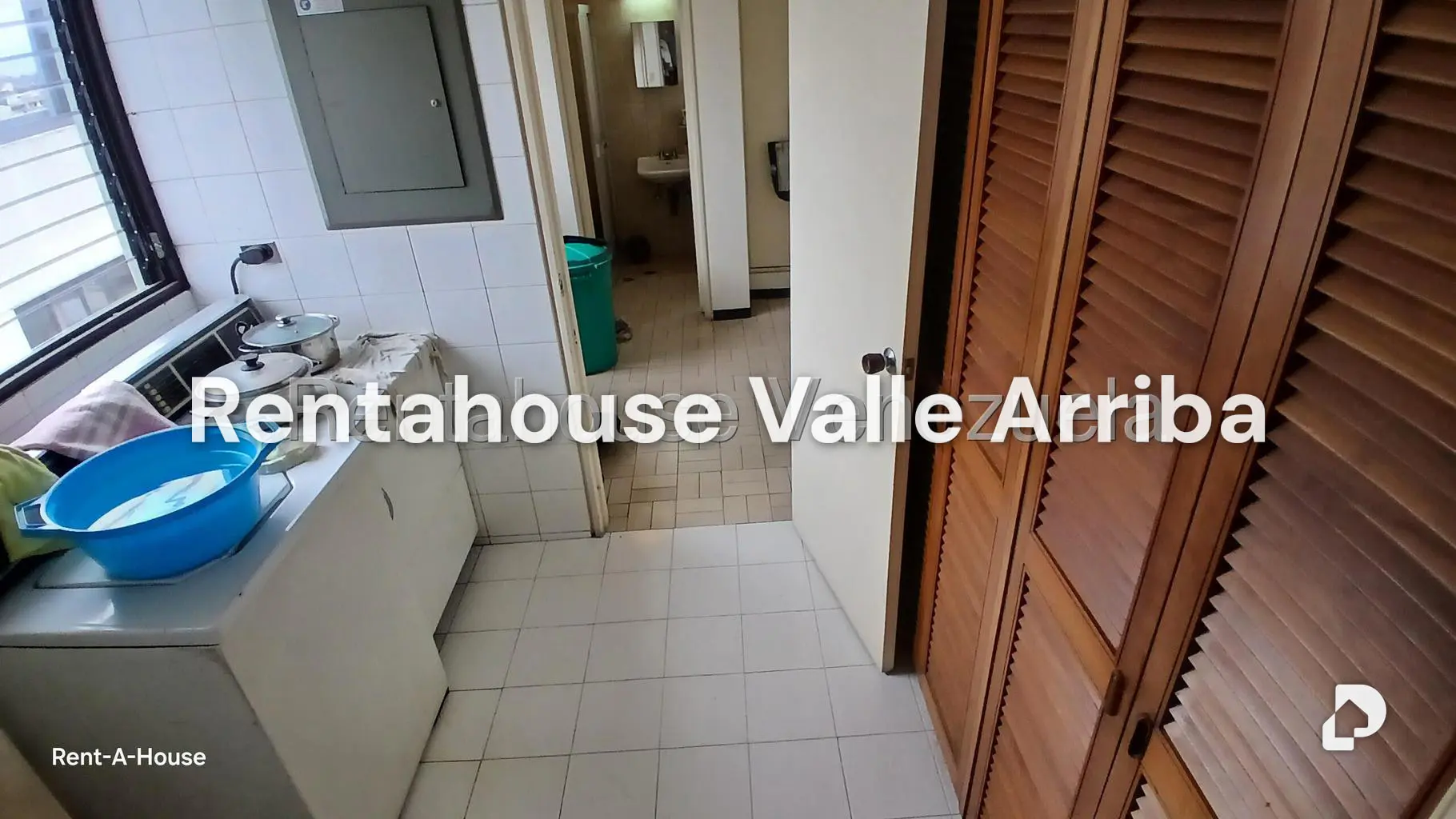 Apartamento en La Florida, Caracas – 24