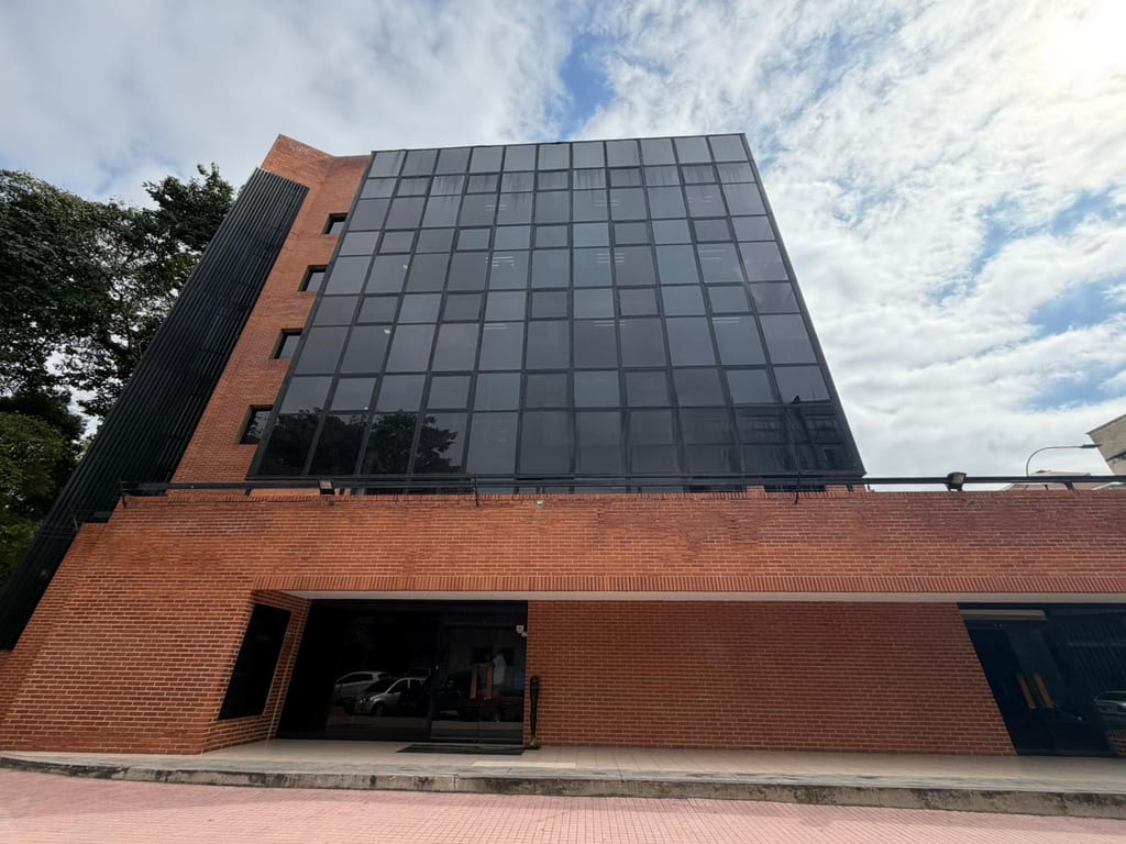 Edificio en Chacaito, Caracas - 1