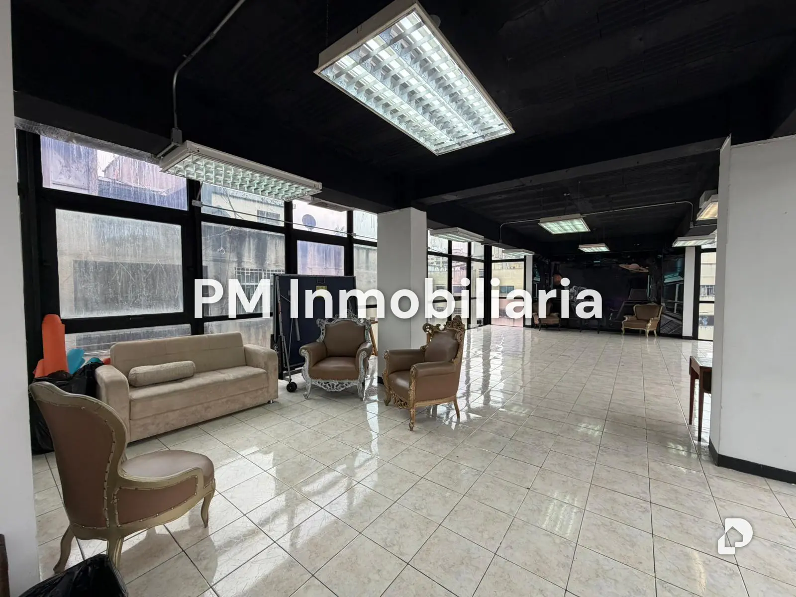 Edificio en Chacaito, Caracas – 11