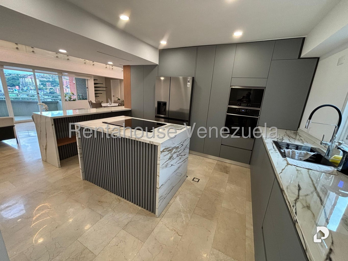Apartamento en El Rosal, Caracas – 2