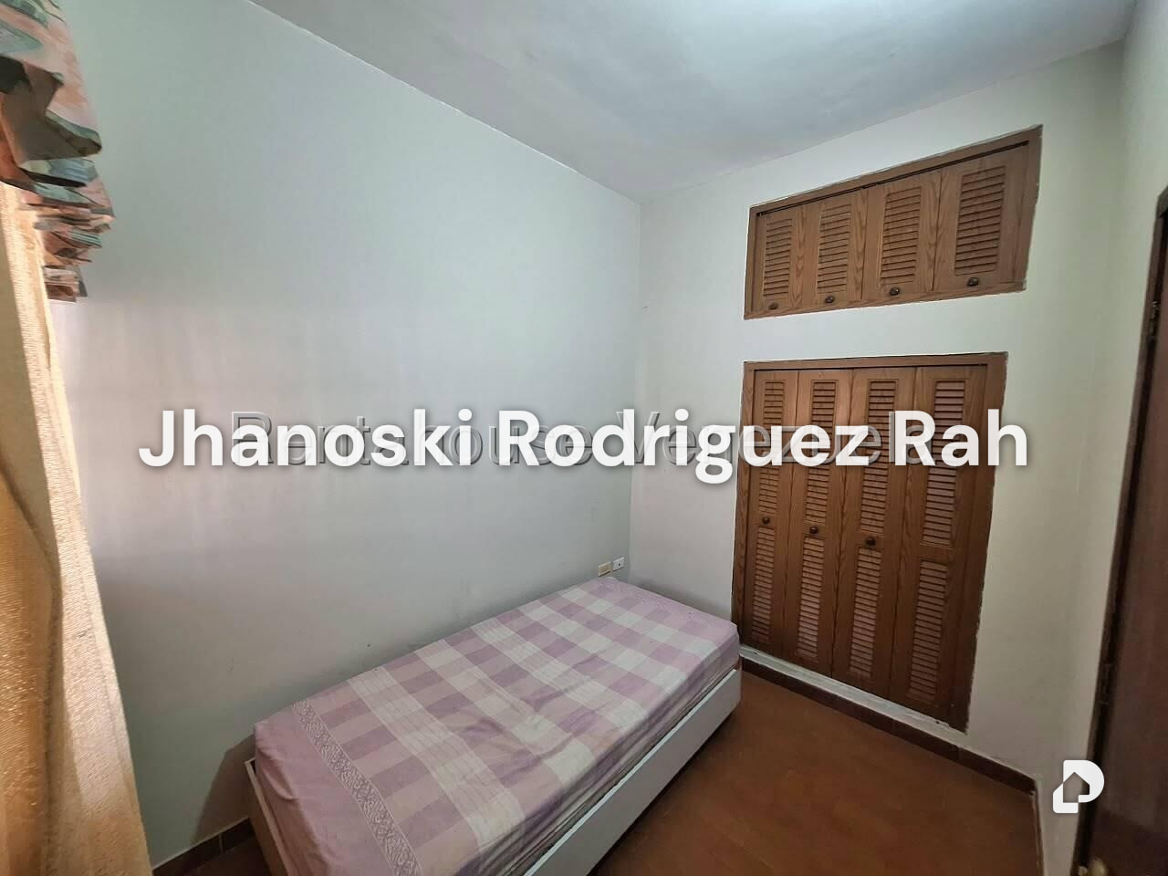 Casa en Barrio Las Brisas, Barquisimeto – 18