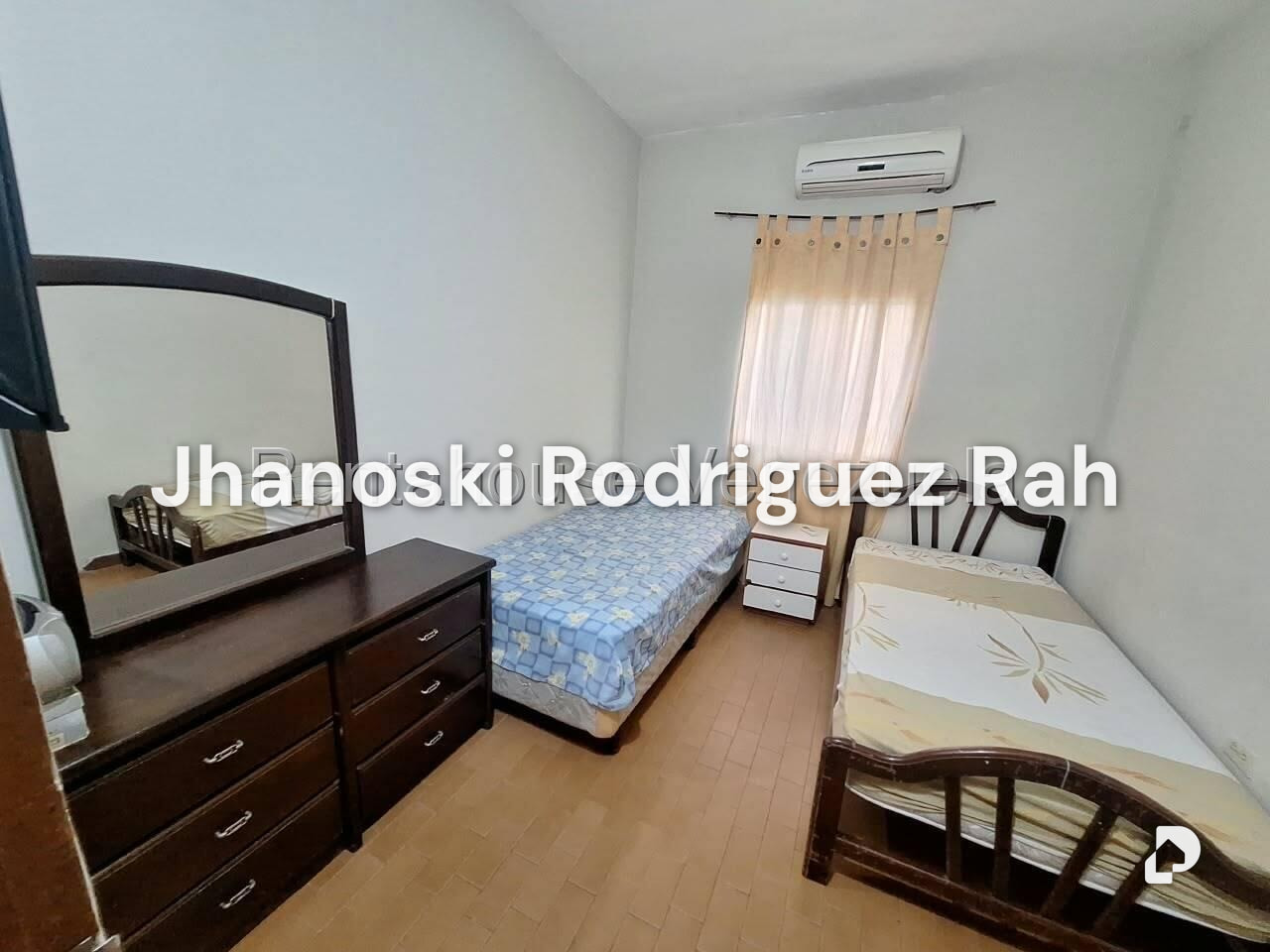 Casa en Barrio Las Brisas, Barquisimeto – 27