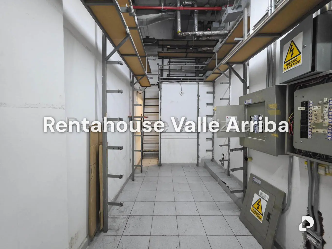 Local comercial en Los Dos Caminos, Caracas – 11