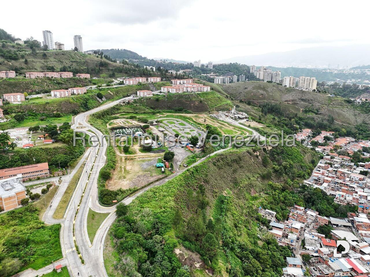 Terreno en El Placer, Caracas – 14