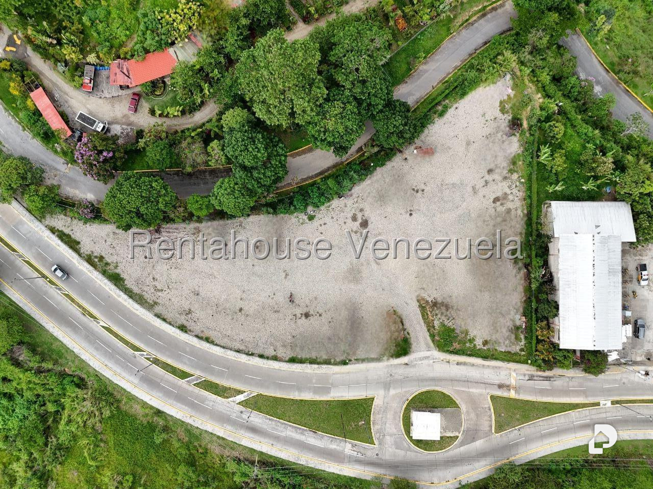 Terreno en El Placer, Caracas – 24