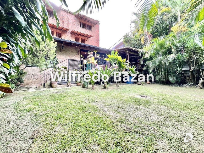 Casa en Los Palos Grandes, Caracas – 1