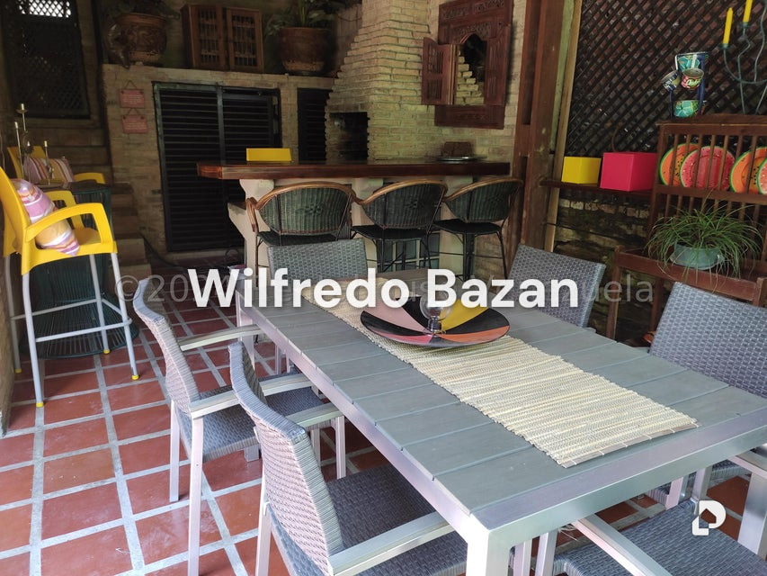 Casa en Los Palos Grandes, Caracas – 12