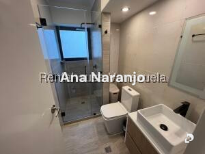 Apartamento en Las Mercedes, Caracas – 14