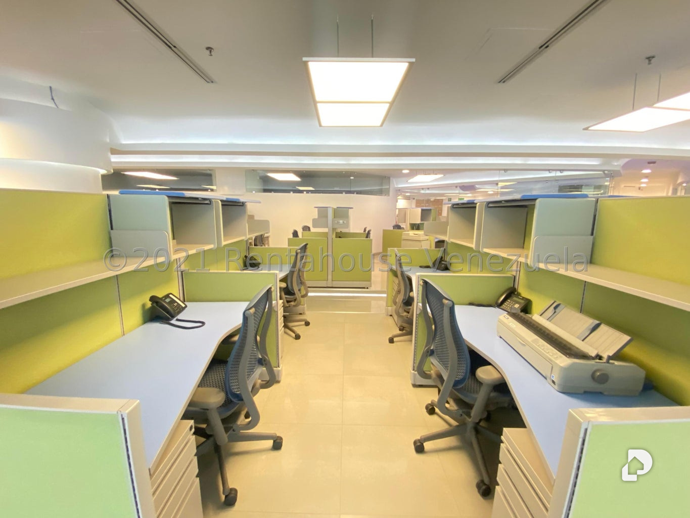 Oficina en La Castellana, Caracas – 5