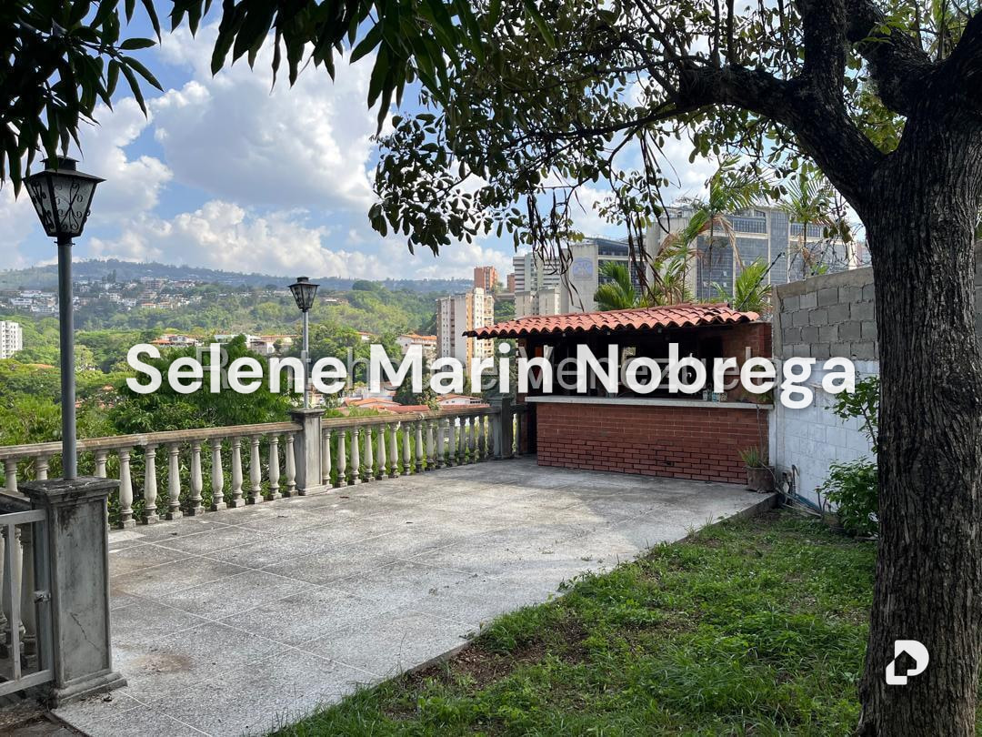 Casa en Macaracuay, Caracas – 12