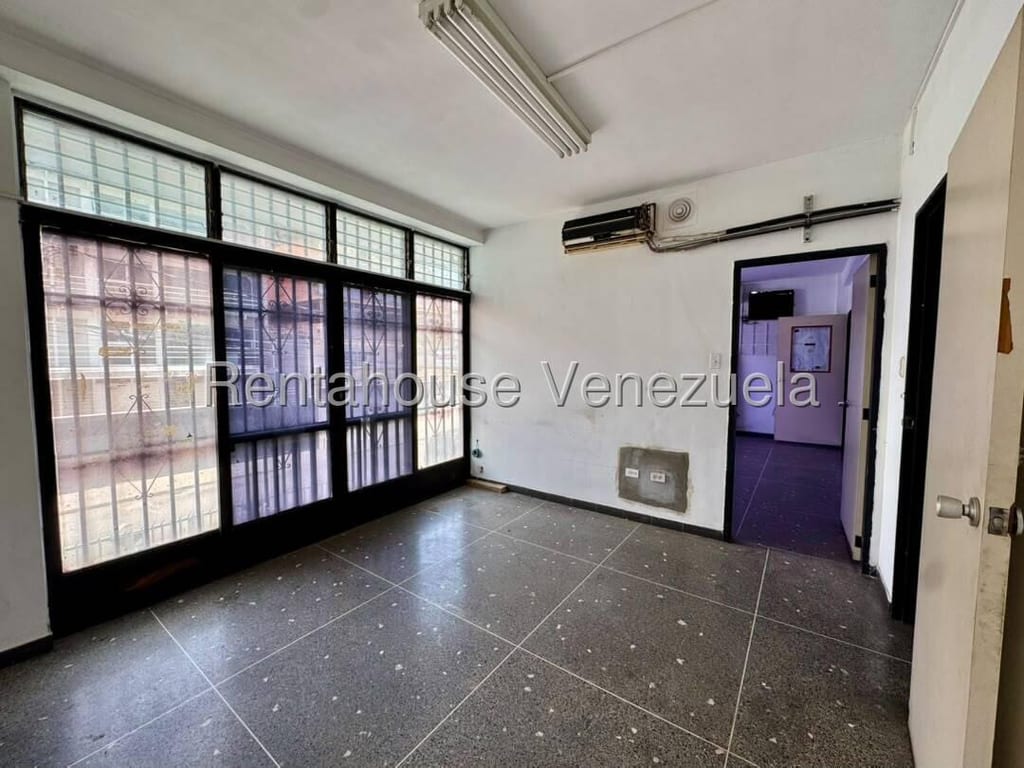 Edificio en Boleíta Sur, Caracas