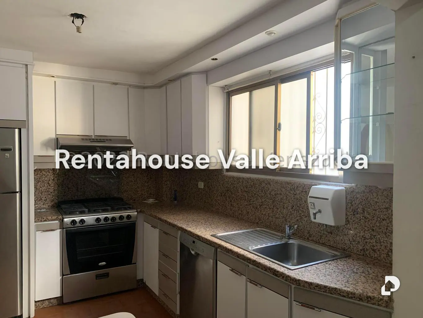 Apartamento en Santa Mónica, Caracas – 15