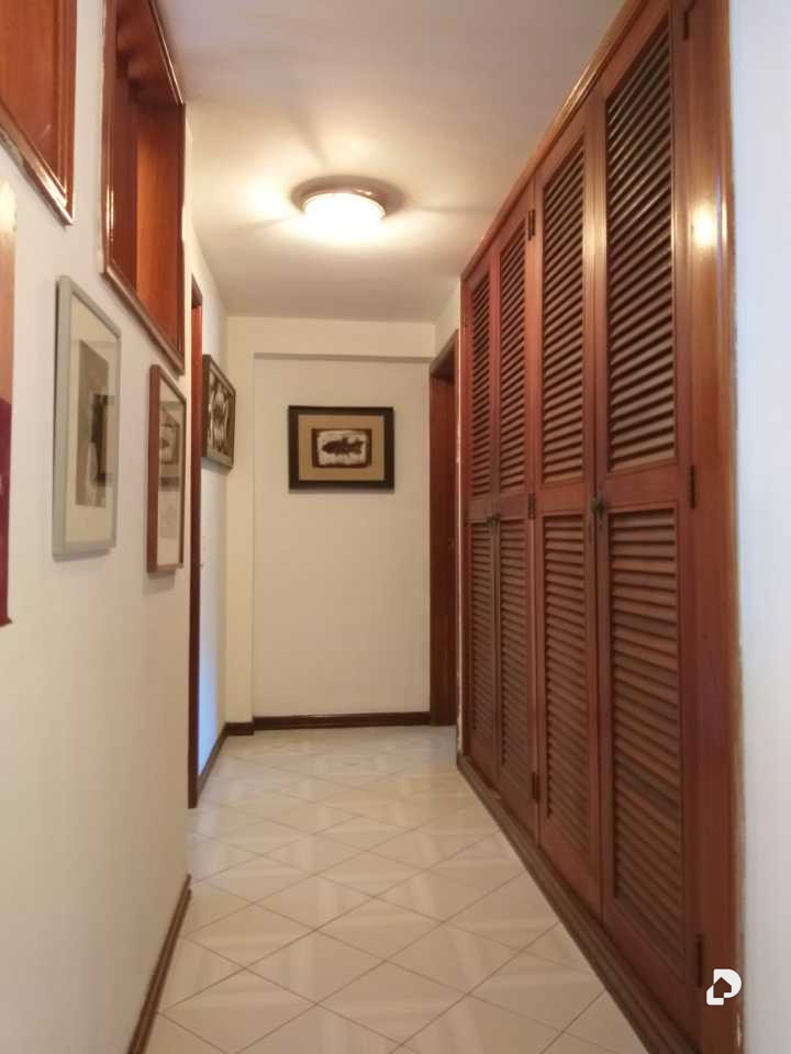 Casa en Colinas de Tamanaco, Caracas – 24