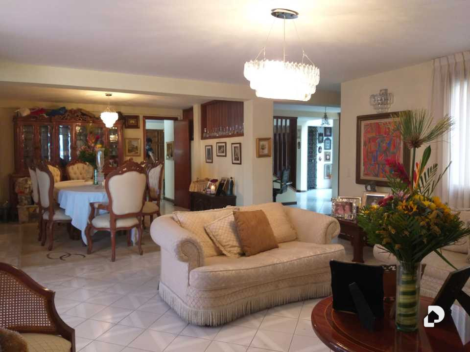Casa en Colinas de Tamanaco, Caracas – 4