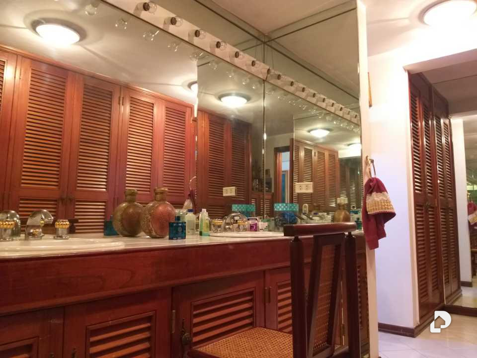 Casa en Colinas de Tamanaco, Caracas – 27