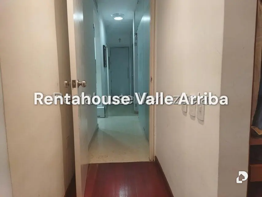 Apartamento en Campo Alegre, Caracas – 15