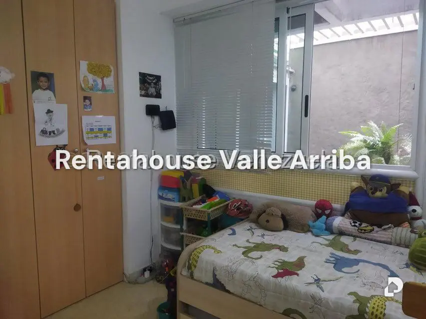 Apartamento en Campo Alegre, Caracas – 24