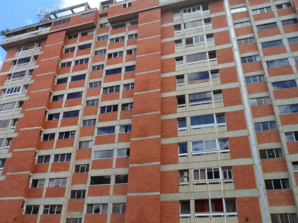 Apartamento en Las Mesetas de Santa Rosa de Lima, Caracas