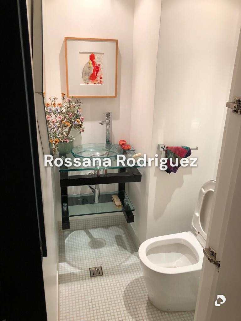 Apartamento en Las Mesetas de Santa Rosa de Lima, Caracas – 21