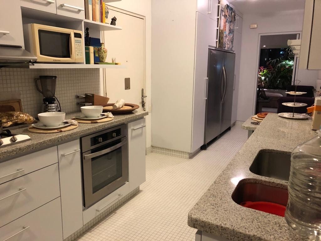 Apartamento en Las Mesetas de Santa Rosa de Lima, Caracas
