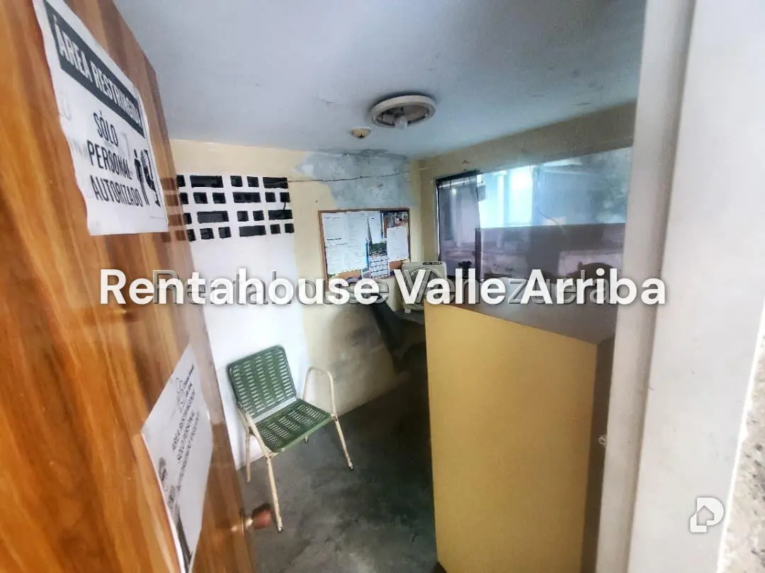 Local comercial en El Marqués, Caracas – 2