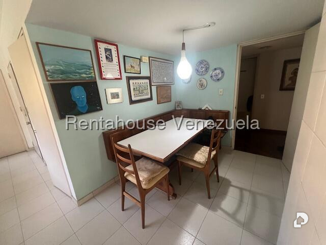 Apartamento en La Florida, Caracas – 12