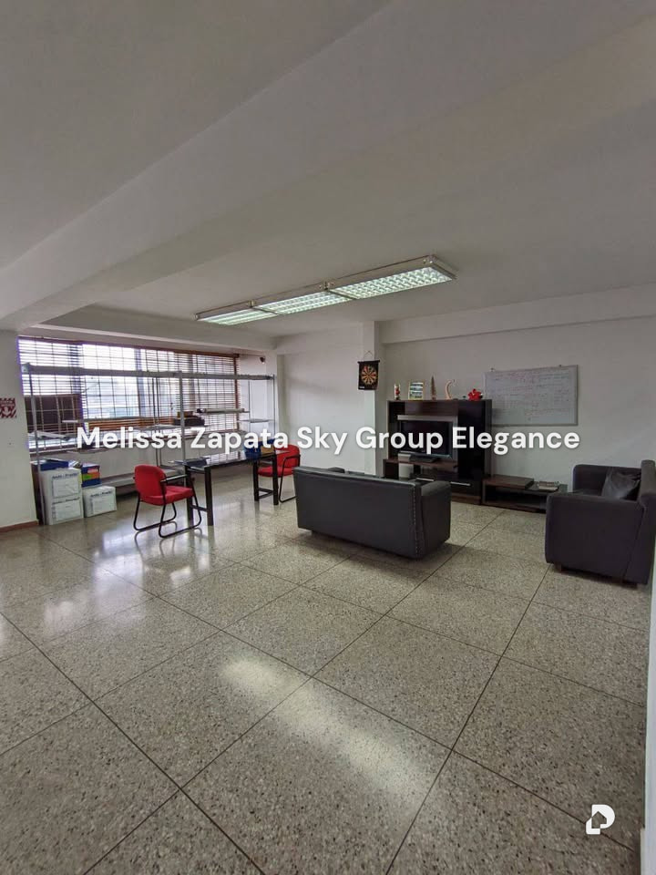 Edificio en Av. Libertador, Barquisimeto – 12