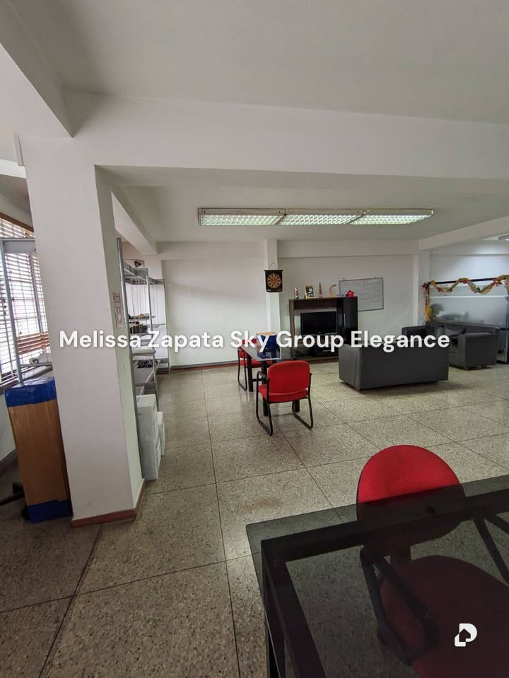Edificio en Av. Libertador, Barquisimeto – 29