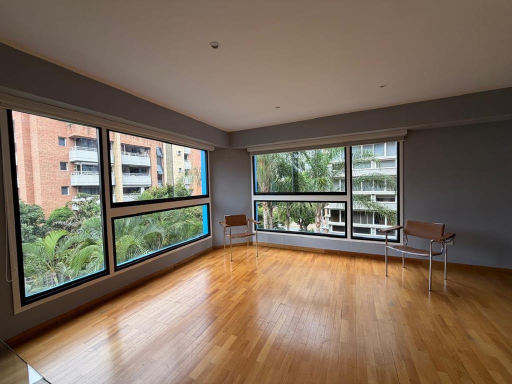 Apartamento en Campo Alegre, Caracas - 1