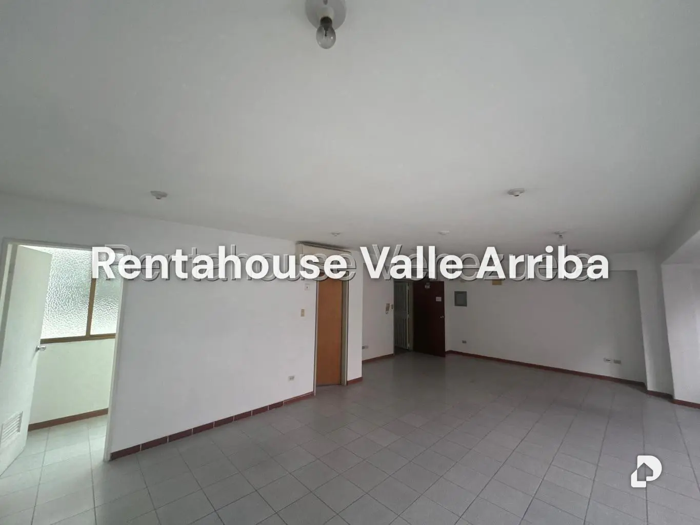 Local comercial en Baruta, Caracas – 2