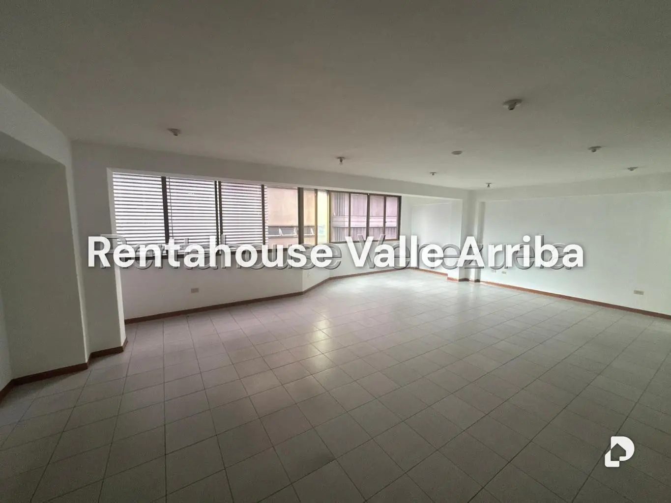 Local comercial en Baruta, Caracas – 23