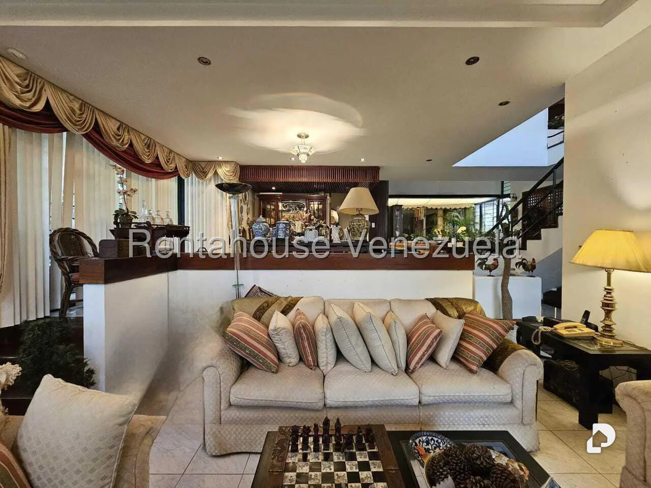Casa en Alto Prado, Caracas – 16