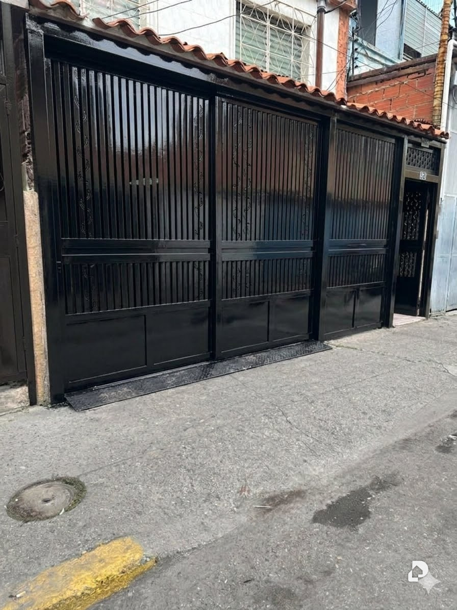 Local comercial en El Cementerio, Caracas – 10