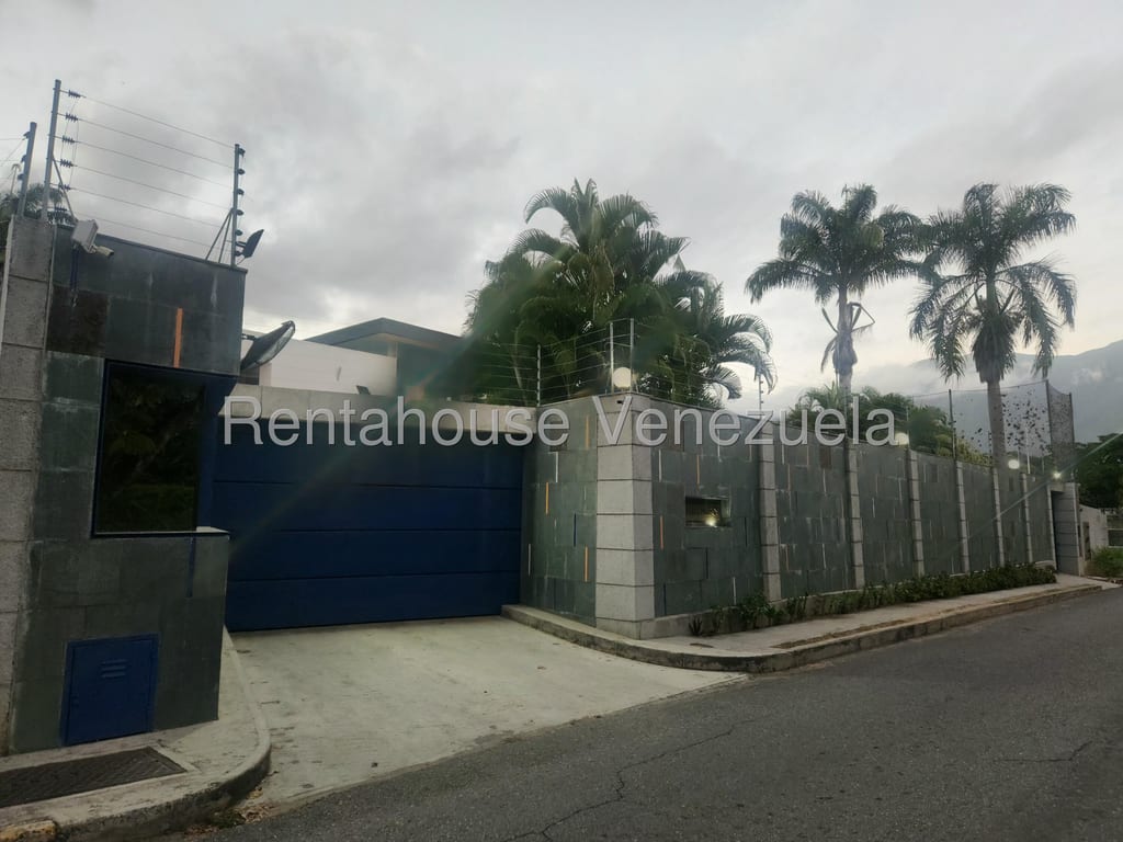 Casa en Valle Arriba, Caracas - 1