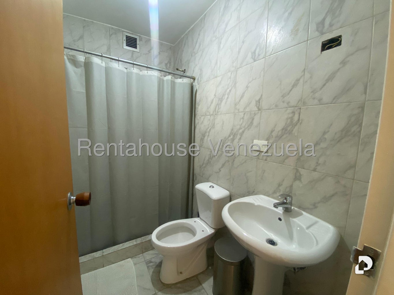 Apartamento en El Paraíso, Caracas – 26