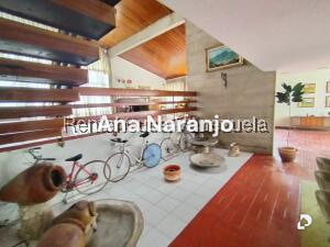 Casa en Prados del Este, Caracas – 5
