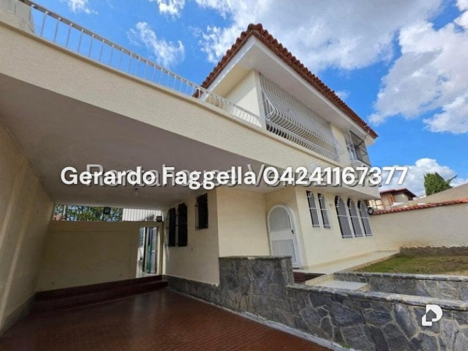 Casa en Macaracuay, Caracas – 1