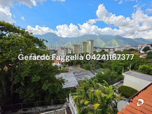 Casa en Macaracuay, Caracas – 23