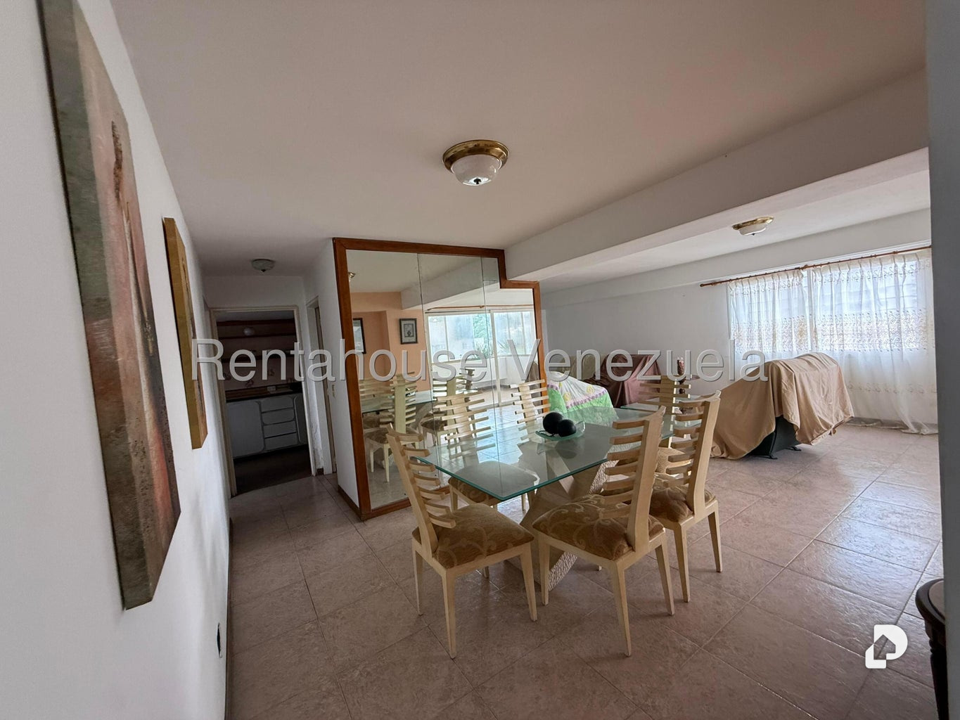 Apartamento en Los Naranjos (del Cafetal), Caracas – 11