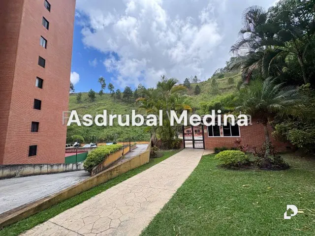 Apartamento en Colinas de La Tahona, Caracas – 15