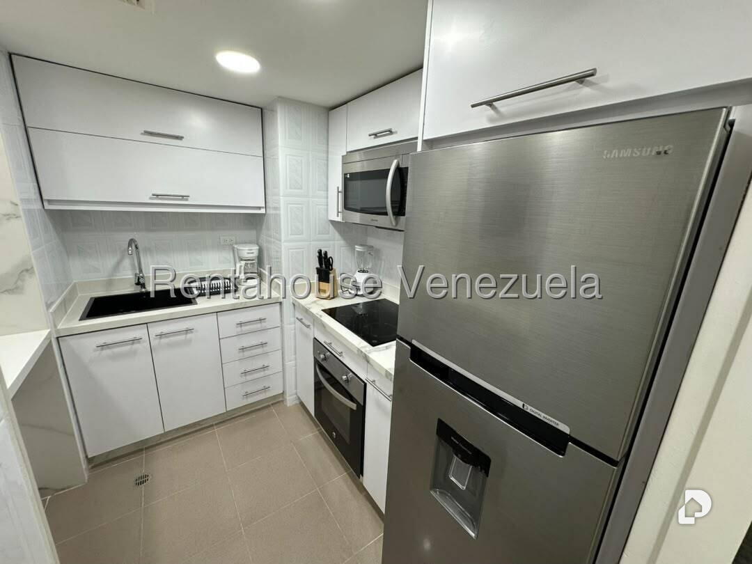 Apartamento en Altamira, Caracas – 3
